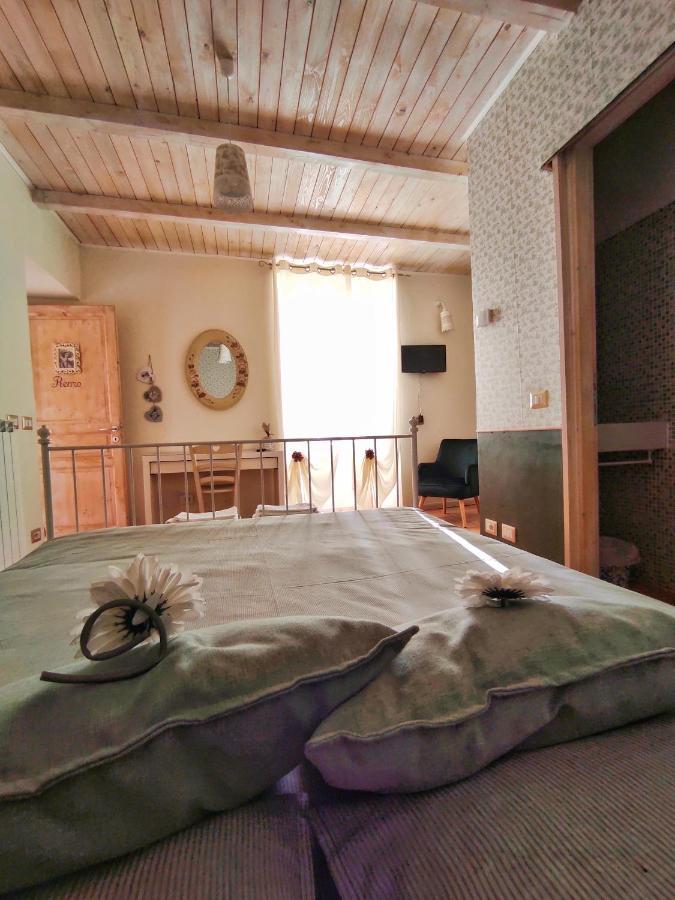 Rocca Dell'Innominato Леко Екстериор снимка